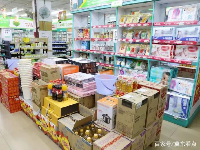 實體經濟不景氣，連鎖藥店為何逆勢擴張？藥店店長揭秘兩大原因